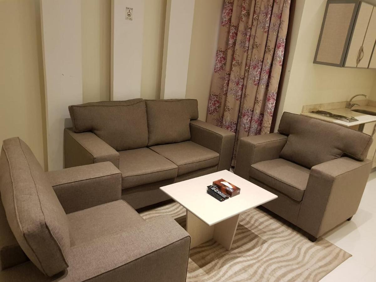 فندق الميثاق بواسطة سما ستار Riadh Exterior foto